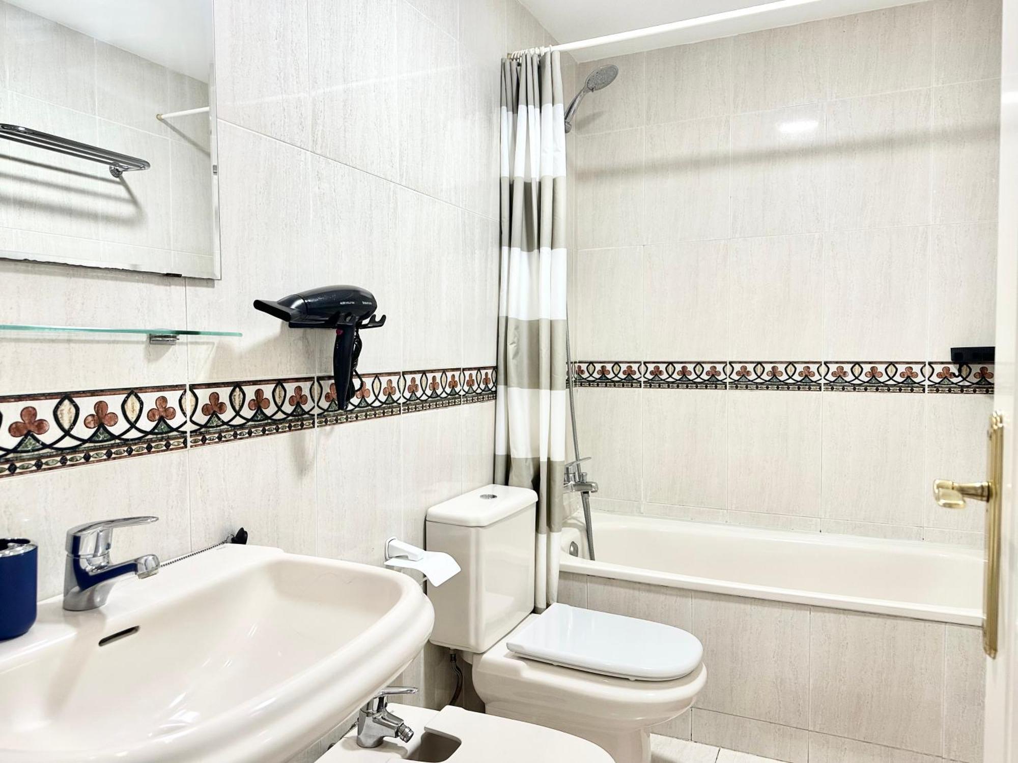 Costa Del Sol Seaside Studio - 5 Mins From Beach Fuengirola Exterior foto