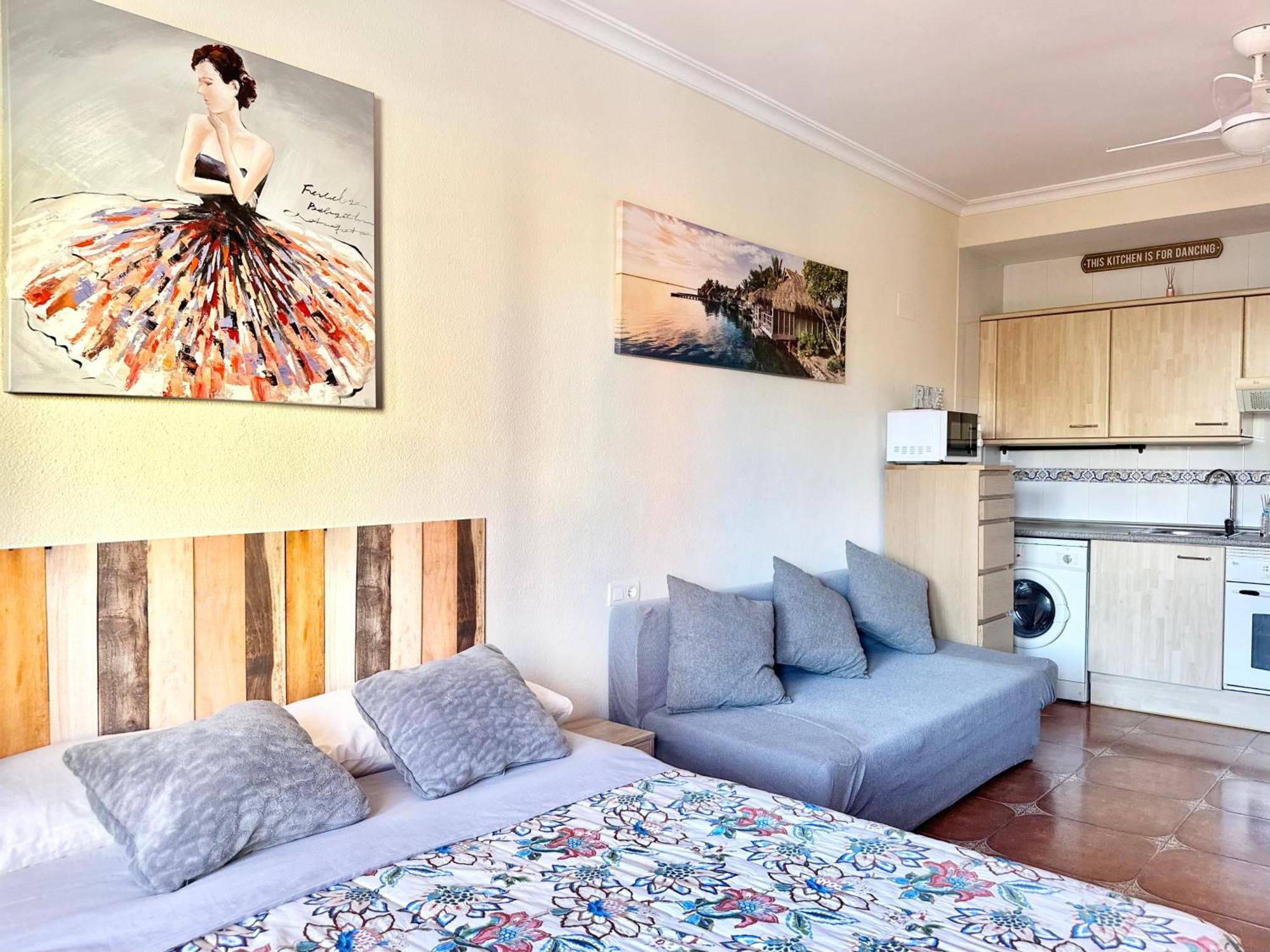 Costa Del Sol Seaside Studio - 5 Mins From Beach Fuengirola Exterior foto
